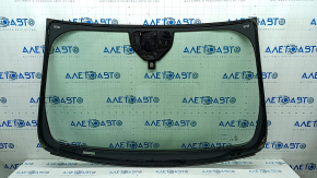 Ford Escape MK4 windshield 20-22 air on edge, chips