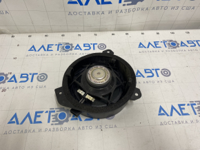 Subaru Forester 14-18 SJ rear left speaker is pressed, the mount is broken