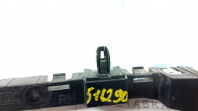 Front bumper mount right Chevrolet Volt 16 - cracks in mounts