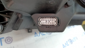 Headlight front left bare Ford Escape MK4 20-22 halogen + LED DRL, scratches, broken mount