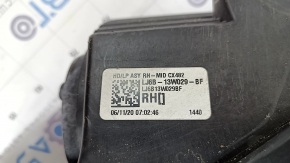 Headlight front right bare Ford Escape MK4 20-22 halogen + LED DRL, broken fasteners, broken housing, scratches, spare parts unit does not work