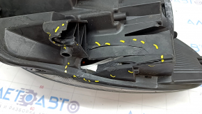 Headlight front right bare Ford Escape MK4 20-22 halogen + LED DRL, broken fasteners, broken housing, scratches, spare parts unit does not work