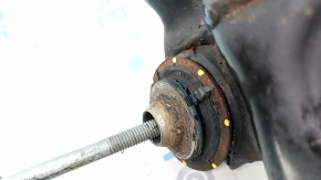 Front subframe of Infiniti JX35 QX60 13- AWD is rusty, silent parts are torn