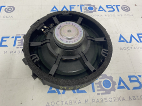 Rear left speaker Mitsubishi Outlander 14-21 dented