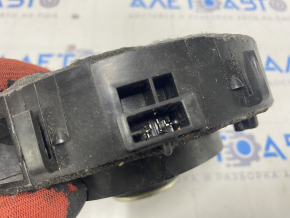 Mitsubishi Outlander 14-21 front left door speaker dented