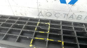 Lower rear radiator deflector Infiniti QX50 19 - broken