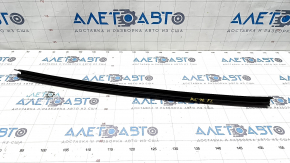 Front left door glass seal Audi A6 C7 12-18