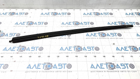 Windshield molding left Audi A6 C7 12-18