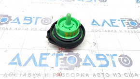 Fuel filler cap Audi A6 C7 12-18 broken fastener