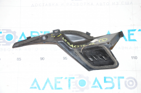 Right windshield wiper seal Subaru Legacy 15-19 crack in mount