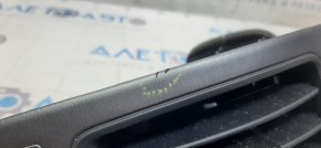 Air duct dashboard right Hyundai Sonata 11-15 scratches