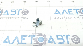 High Pressure Fuel Injector Mounting Bracket Infiniti QX50 19-