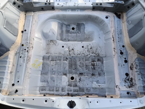 Trunk trough Infiniti QX50 19- on the body