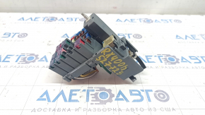 Fuse box underhood Lexus RX400h 06-08