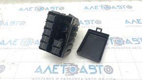 Infiniti QX50 19 underhood relay block - large, with cover