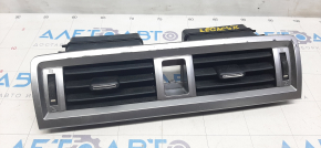 Central dashboard duct Subaru Legacy 15-19 scuffs on chrome