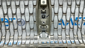 Radiator grill Lincoln Nautilus 19-23 chrome, with emblem, under camera, sand on chrome