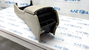 Console central armrest Mercedes GLC 16-19 beige leather, scratches, needs cleaning, chrome is swollen