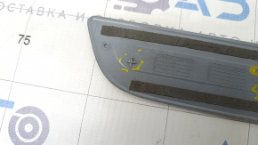 Front right outer threshold trim Mercedes GLC 16-22 broken fasteners, scratches, no chrome trim