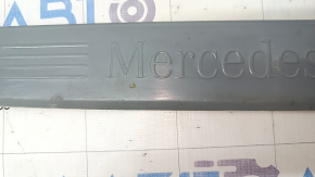 Front right outer threshold trim Mercedes GLC 16-22 broken fasteners, scratches, no chrome trim