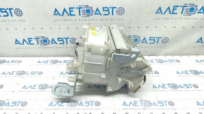 Bare fan housing, right side of Lexus RX400h 04-08