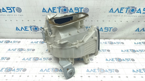 Bare fan housing, right side of Lexus RX400h 04-08