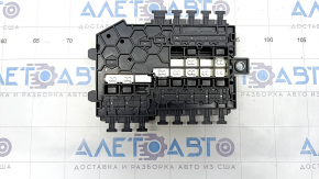 Mercedes GLC 16-22 Battery Distributor