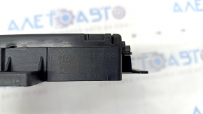 Mercedes GLC 16-22 Battery Distributor