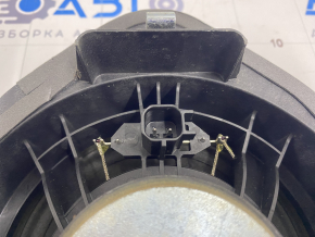 Chevrolet Volt 11-15 rear right speaker dented