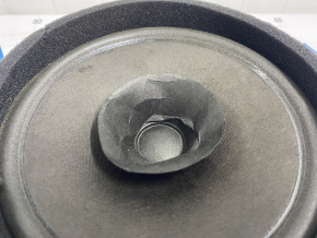 Chevrolet Volt 11-15 rear right speaker dented
