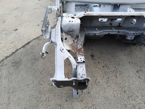 Front right quarter Ford Escape MK4 20-22 type 1 on the body, white, dented