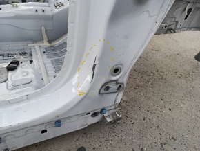 Front right quarter Ford Escape MK4 20-22 type 1 on the body, white, dented