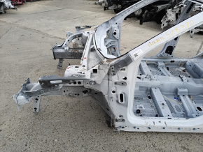 Front left quarter Ford Escape MK4 20-22 type 1 on body, white