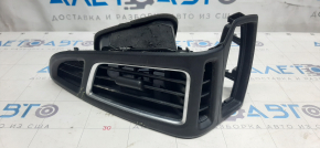 Left dashboard air duct Ford Focus mk3 15-18 crack, chip, abrasions, broken mount