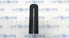 Seat runner trim 2nd row left Infiniti JX35 QX60 13- front right, black, scratches