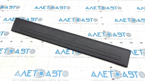 Door sill trim inner front right Nissan Murano z52 15-16 black, 2 stripes, broken fastening