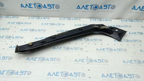 Trunk door trim side right Lincoln Nautilus 19-23 on the body