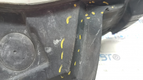 Front right mudguard front part Audi A6 C7 16-18 rest, rubbed, cracks