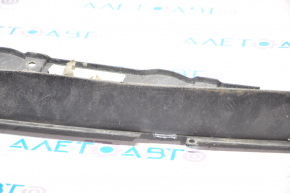 Dodge Grand Caravan 11-20 front bumper lip scratches, broken guides