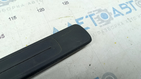 Door sill outer front left Lincoln Nautilus 19-23 black, scratches, broken fastener