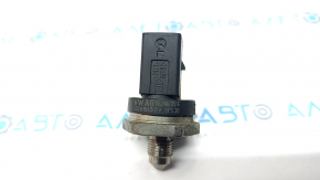 Fuel pressure sensor Audi A6 C7 16-18 2.0T, 3.0T on the high-pressure rail