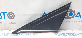 Wing molding corner left Ford Focus mk3 11-18 chrome, minor scratches