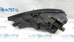 Front right headlight complete Audi A4 B9 17-19 xenon+LED, broken mount, sand