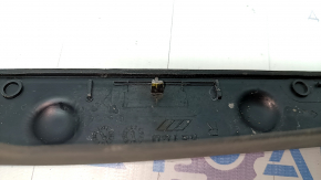 Wing seal hood-wing right Audi A4 B9 17- front, broken fasteners