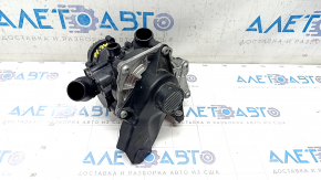 Cooling pump with thermostat housing assembly Audi A6 C7 16-18 2.0T