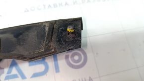 Central bonnet seal Audi A4 B9 17 - broken mount