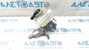 Master brake cylinder with reservoir Audi A6 C7 12-18 2.0T with cover