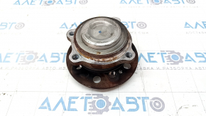 Front right hub Mercedes GLC 16-22 RWD rusty, bearing hums
