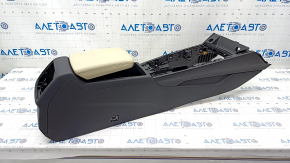 Console central armrest Audi A4 B9 17-19 black, leather, beige armrest, scratches, missing plugs
