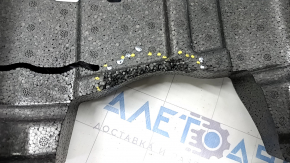 Foam plastic under the tool Audi A4 B9 17 - broken
